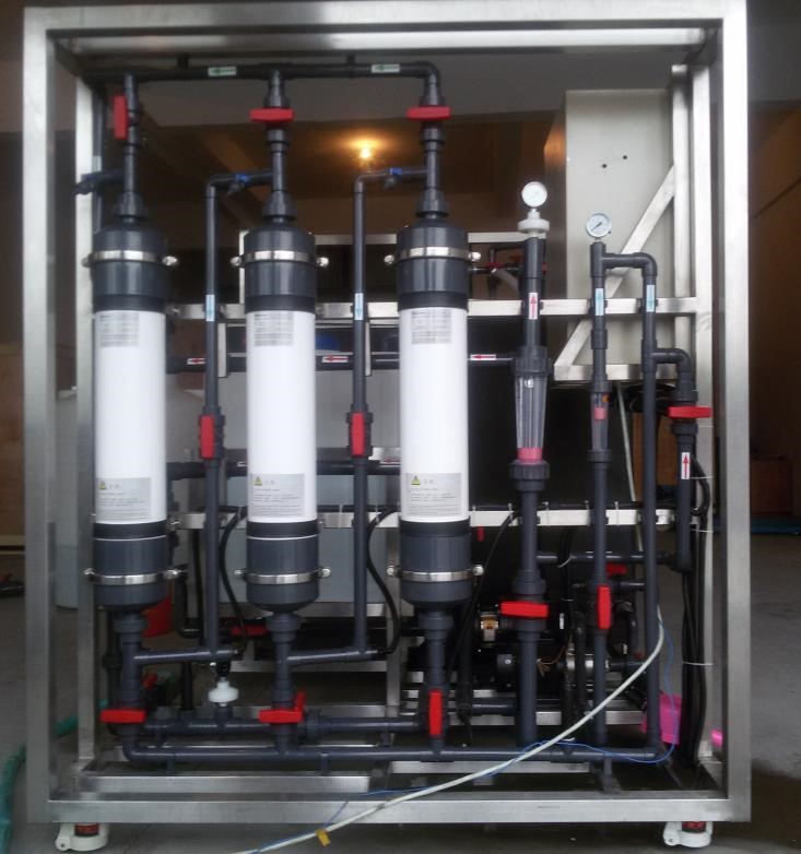Beverage Production Decarbonation System